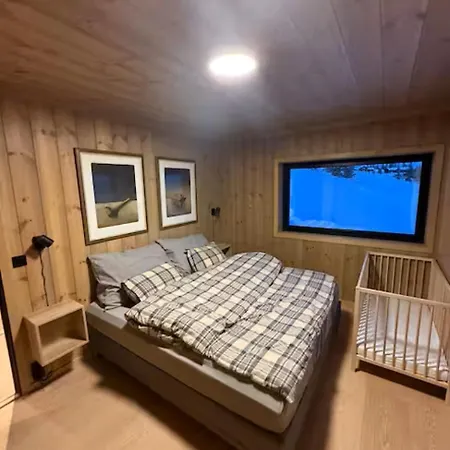 Holiday home Utsikten, Brand New Close To Hafjell *